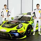 Startklar: Christian Engelhart (l.), Michael Ammermüller und der Porsche von SSR Performance
